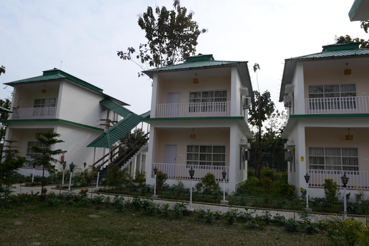 Jaldapara Forest Tourist Lodge Jftl Madari Hat Exterior foto
